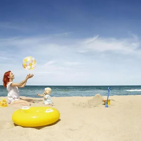 Дом отдыха On The Golf Course F 5 E