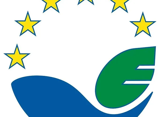 On The Golf Course F 5 E